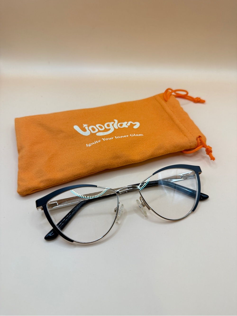 Vooglam Cat Eye Clear Lens Glasses in matte black and Silver, No prescription